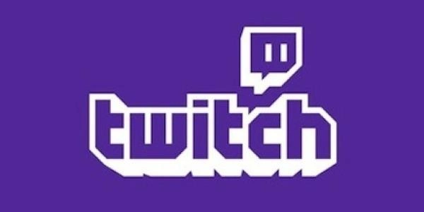 Twitch: fanno swatting a una streamer, ma la casa è quella dei suoi nonni