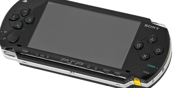 Un clone di Counter-Strike gira a 60 fps sulla PSP originale