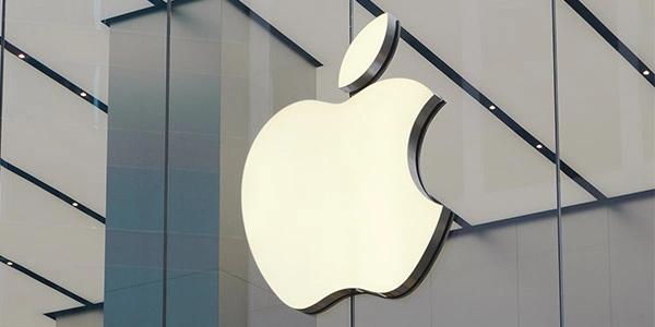 Apple: il suo visore VR sarà annunciato in primavera secondo Bloomberg
